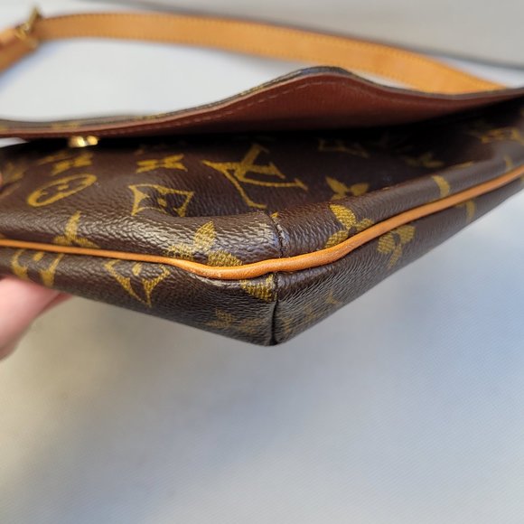 LOUIS VUITTON salsa shoulder bag - Picture 10 of 15